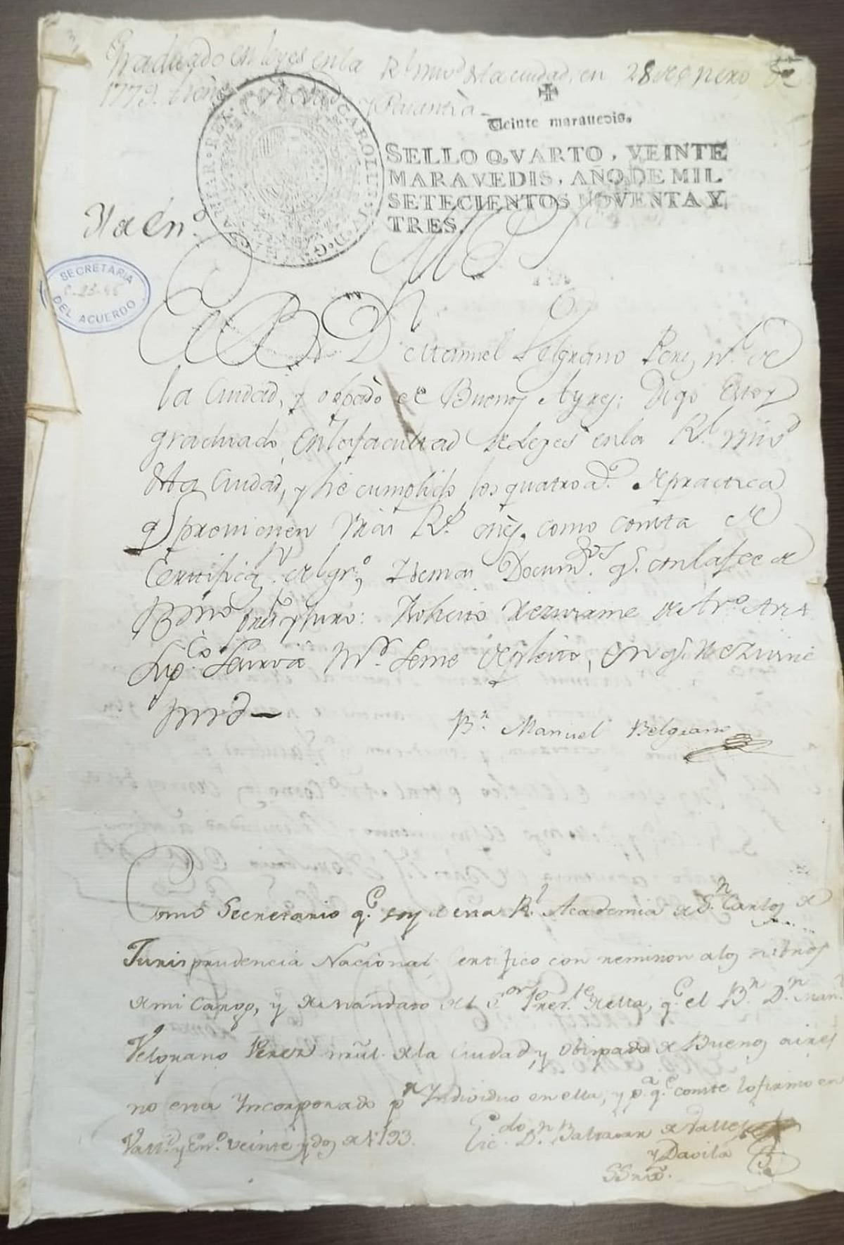 El documento con la firma de Belgrano
