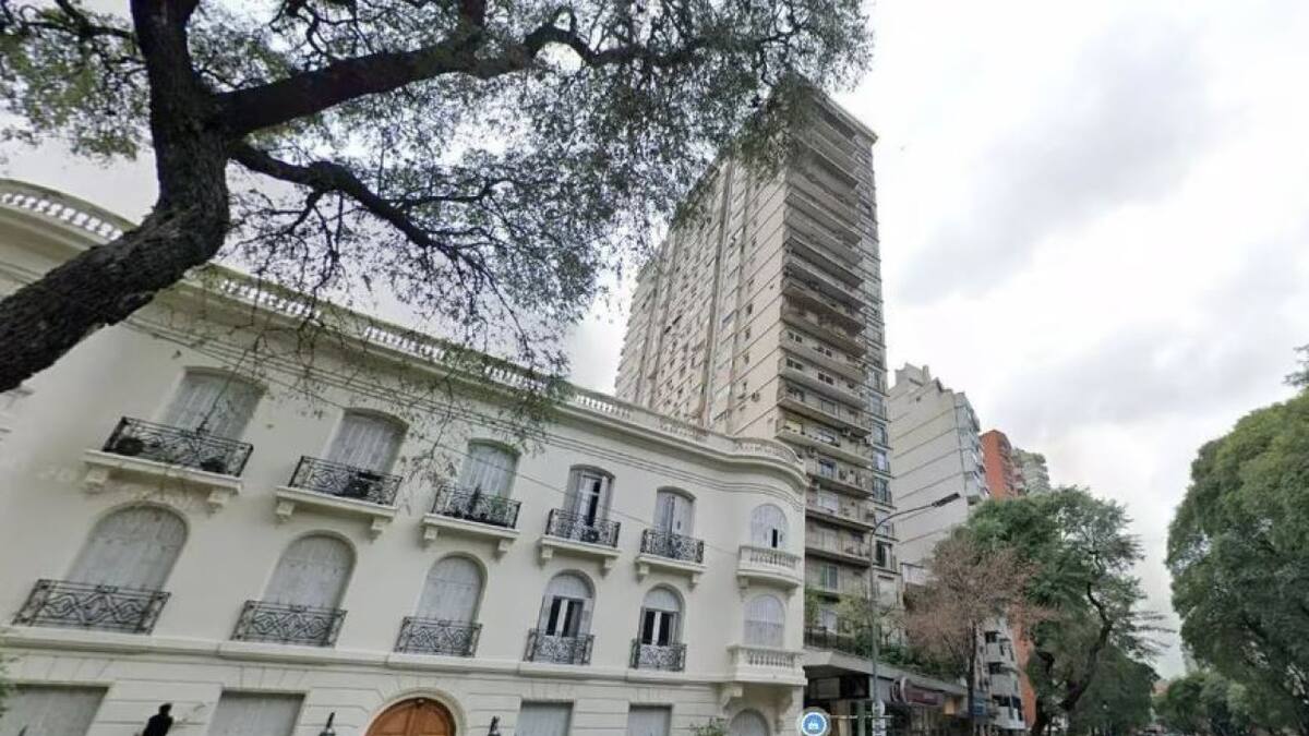 Nueva tragedia: un joven de 23 años murió tras caer de un piso 22 en el barrio de Palermo
