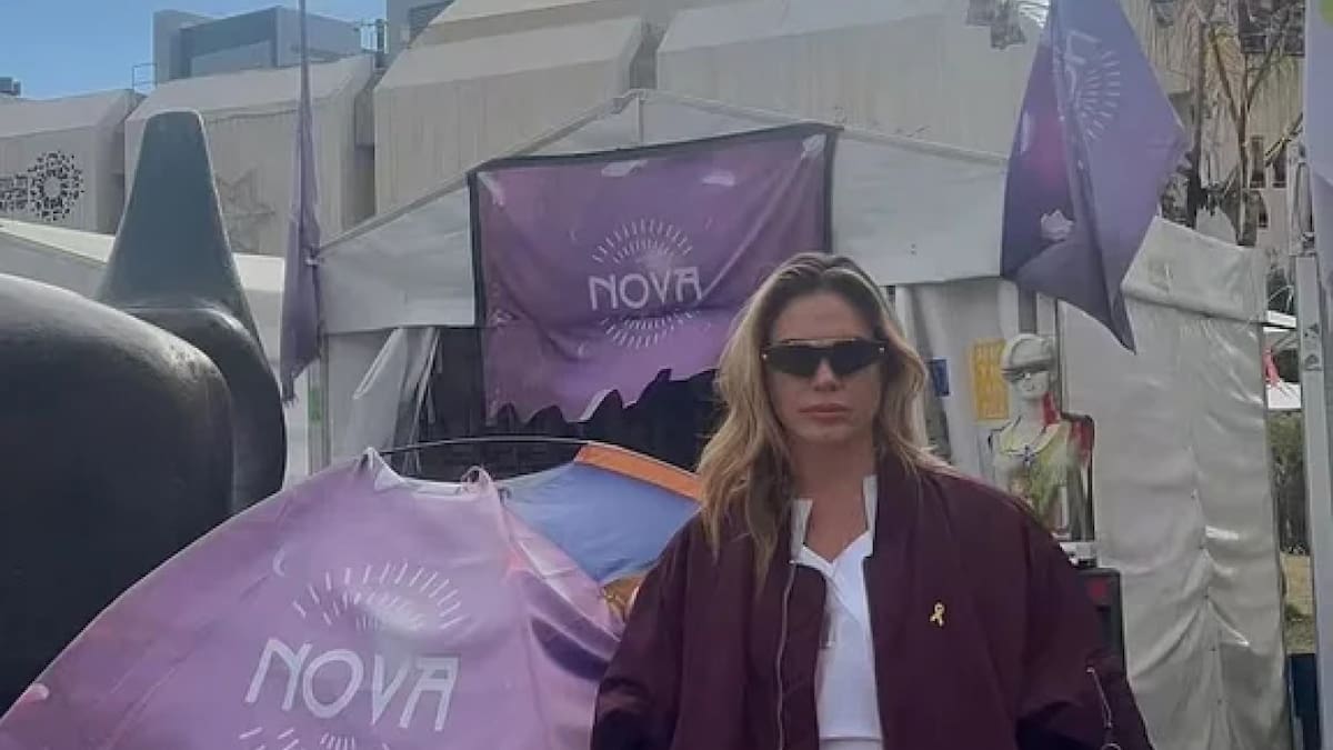 El viaje de Emilia Attias a Israel: recorrió los túneles donde retuvieron a los secuestrados y se reunió con los familiares