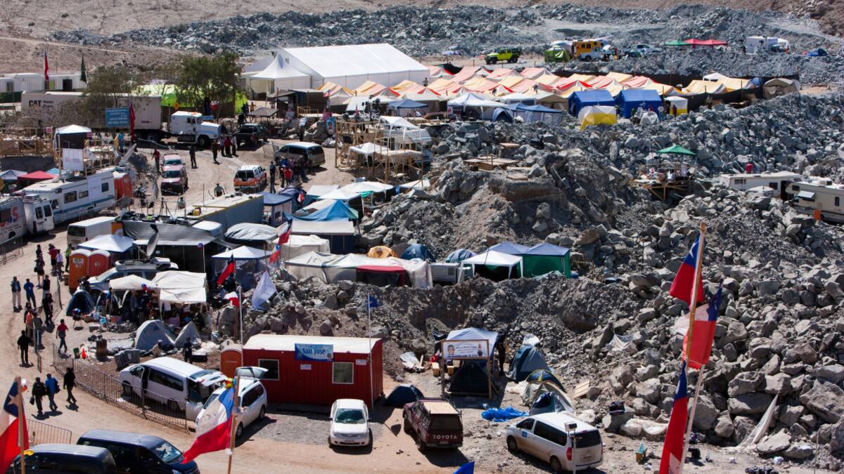 El enorme despliegue para dar con los mineros con vida. Foto: Reuters.
