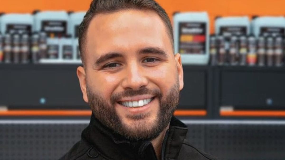 Juan José Ebenezer, mecánico: “Existe la idea de que llevar el auto siempre a bajas revoluciones es cuidarlo, y eso no es así”