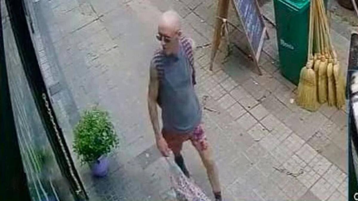 El falso "Indio" Solari que atemoriza a los comercios de La Plata. Foto: El Día.