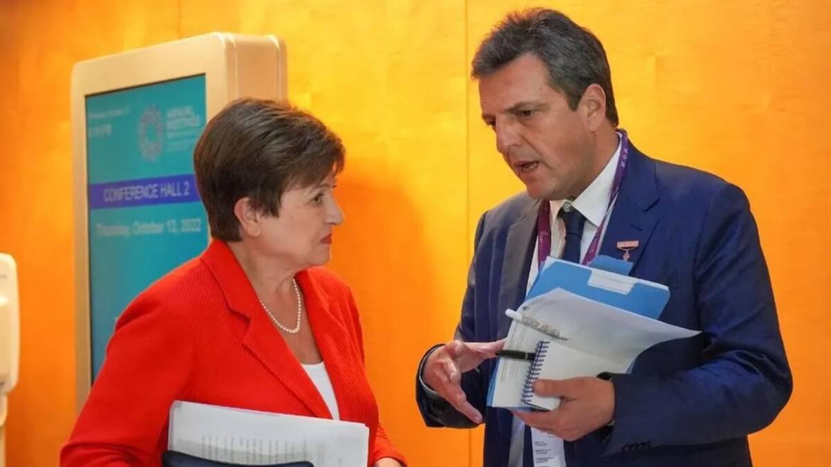 El FMI confirmó la cuarta revisión del acuerdo. Foto: Ministerio de Economía