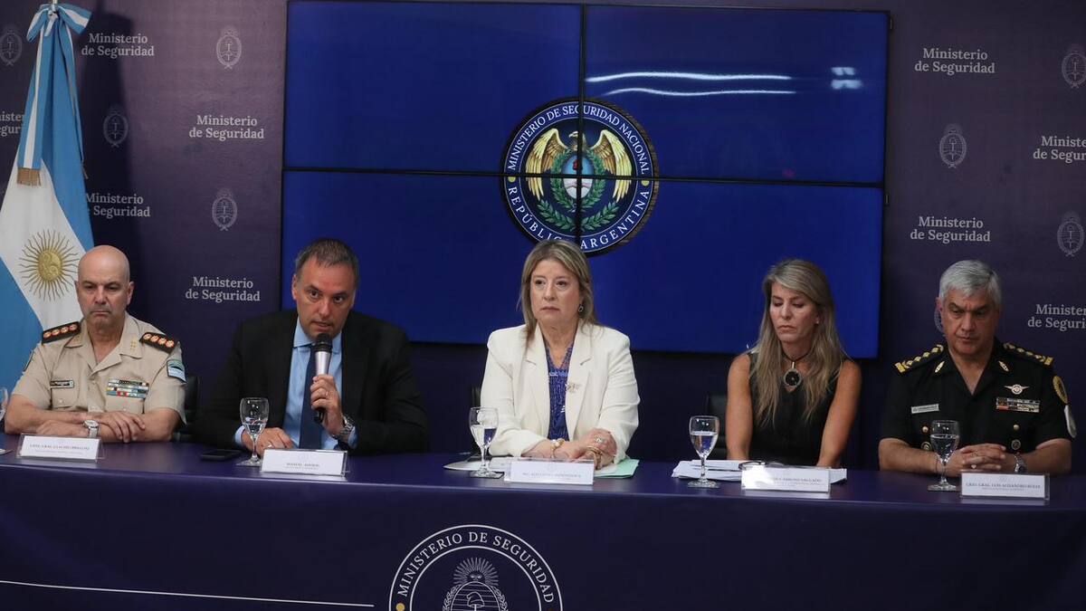 El Gobierno informó que el soldado que se suicidó en la Quinta de Olivos era extorsionado por siete presos mediante una app de citas