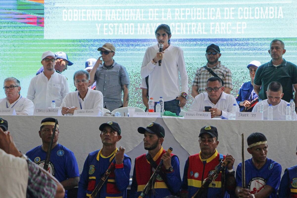 El Gobierno colombiano y el Estado Mayor Central instalarán los diálogos de paz. Foto: EFE