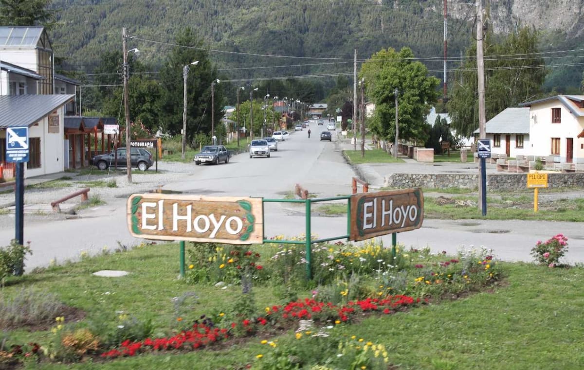 El Hoyo, la extraña denominación con el que fue bautizada una localidad de Chubut