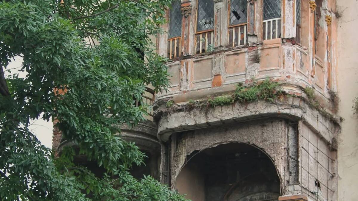 El oscuro misterio del “Mirador del Ahorcado”, la mansión abandonada de más de 100 años ubicada en CABA