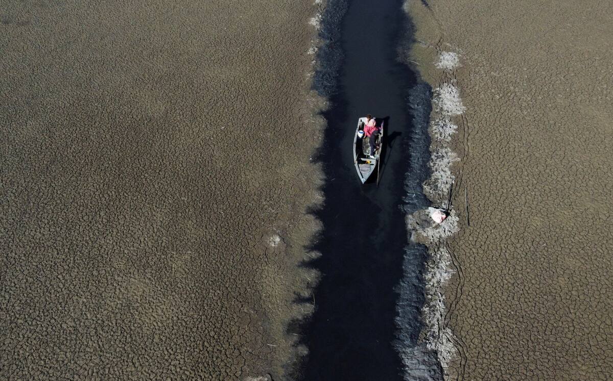 El nivel del agua del lago Titicaca bajó por falta de lluvias en todo el altiplano. Foto: Reuters.