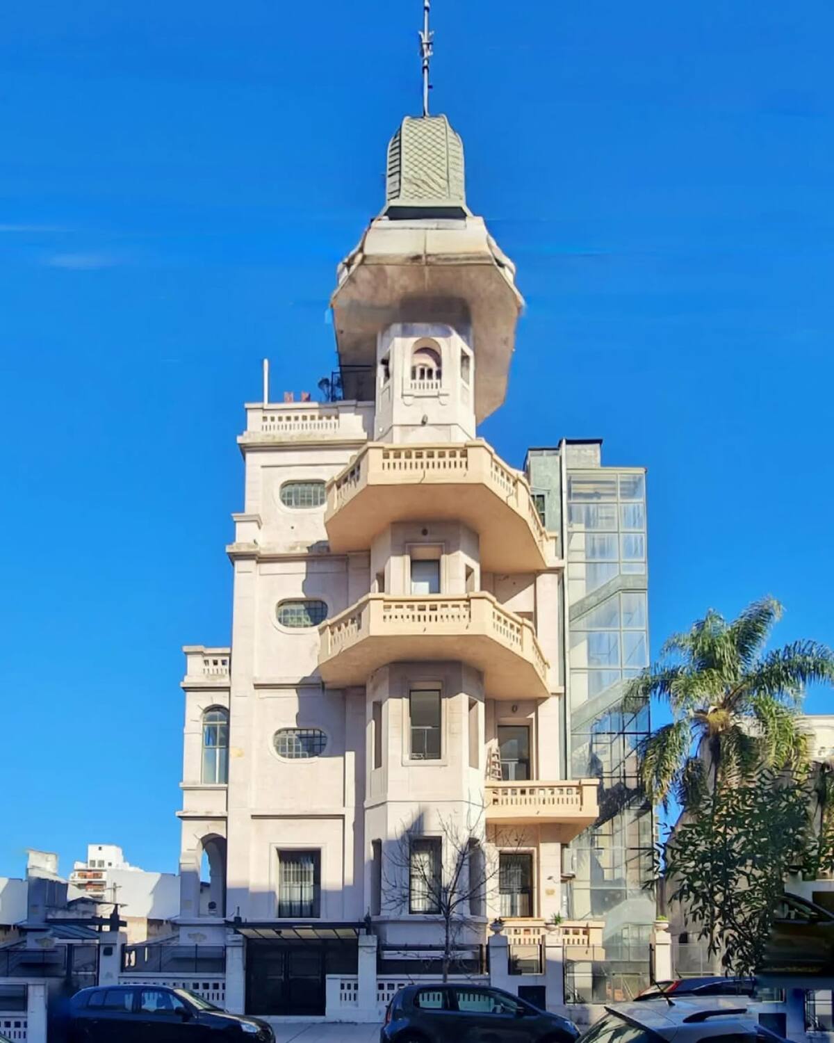 El Palacio de los Bichos, Villa del Parque, CABA. Foto INSTAGRAM @martin_recorre