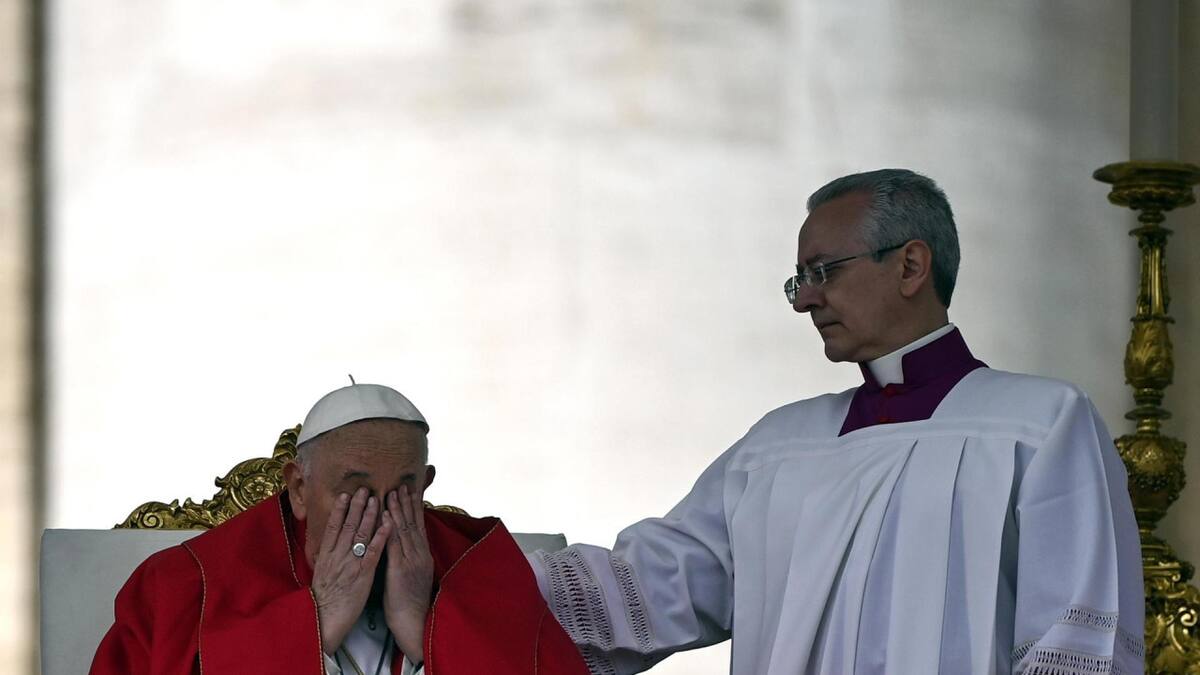 El Papa Francisco en la Santa Misa del Domingo de Ramos en la Plaza de San Pedro, Ciudad del Vaticano. EFE
