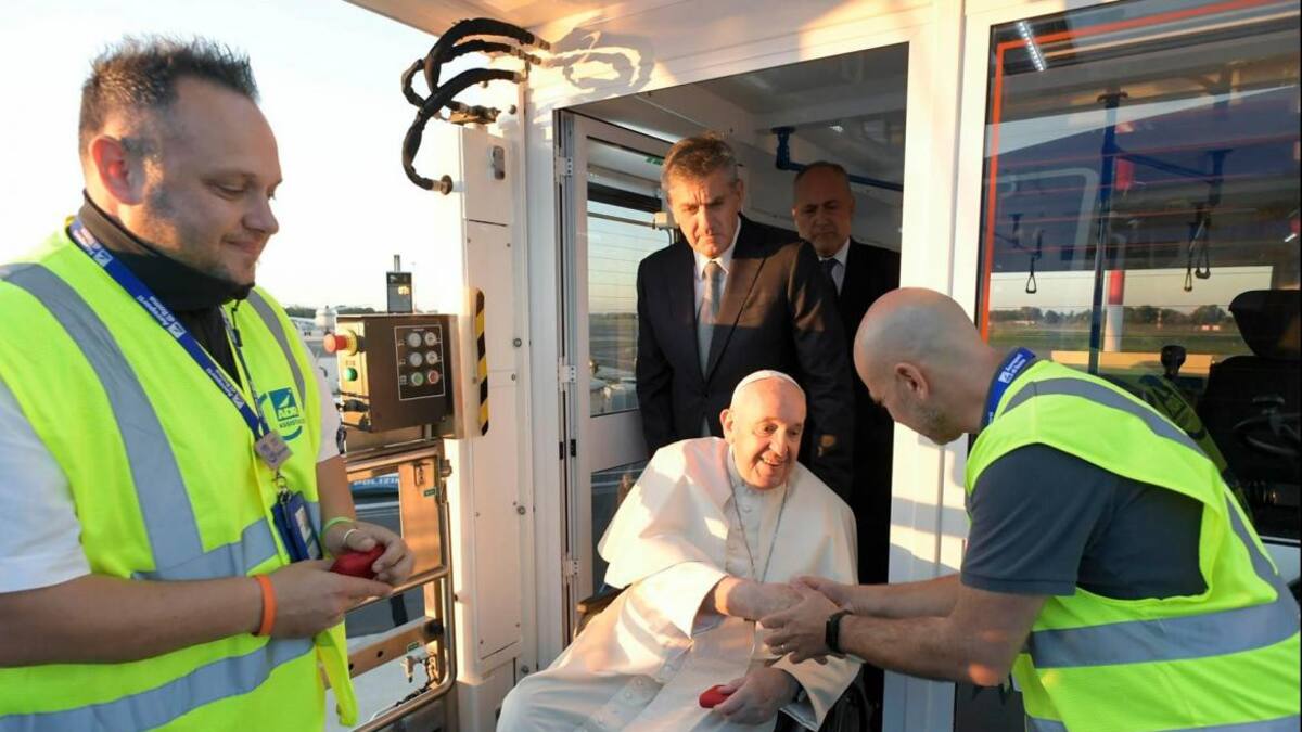 El papa viaja a Kazajistán_EFE