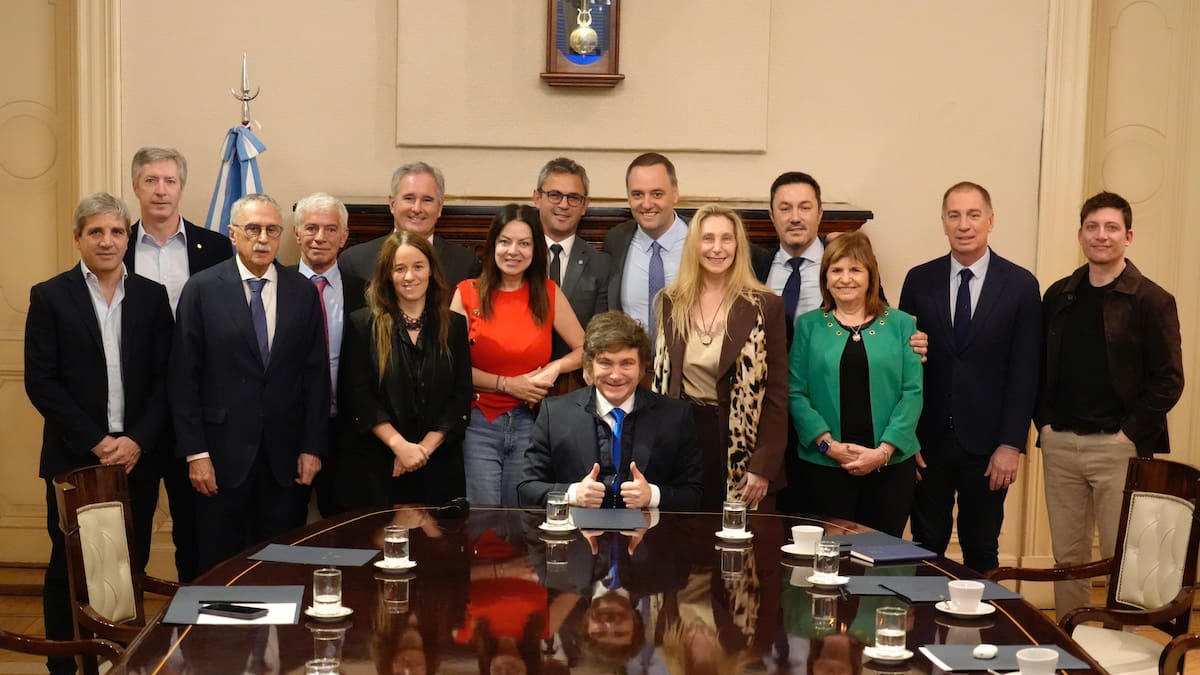 El presidente Javier Milei encabezó una reunión de trabajo con su Gabinete en Casa Rosada.