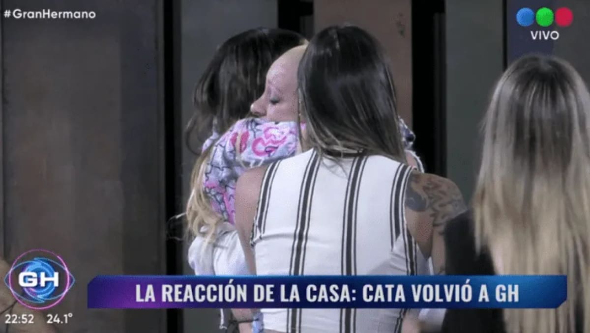 El reencuentro entre Furia y Catalina. Foto: Captura de pantalla.