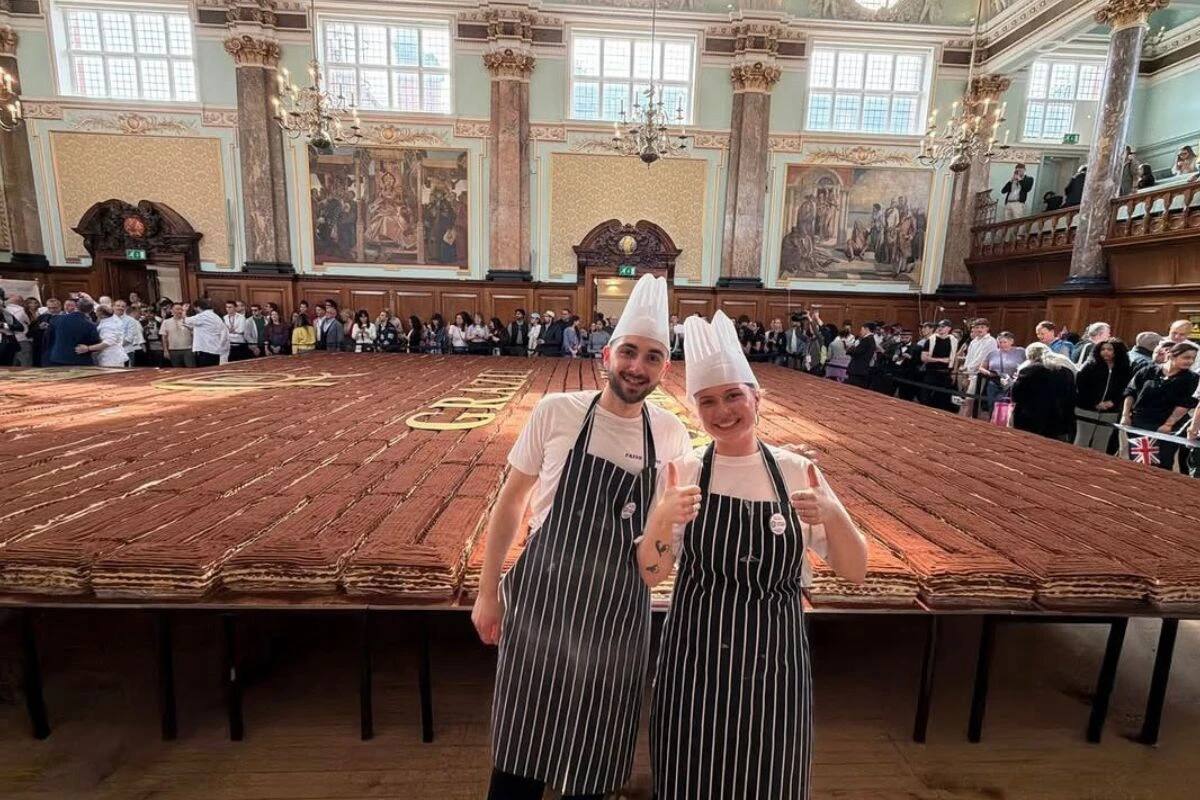 Más de 100 cocineros participaron del desafío que logró un nuevo récord Guinness.