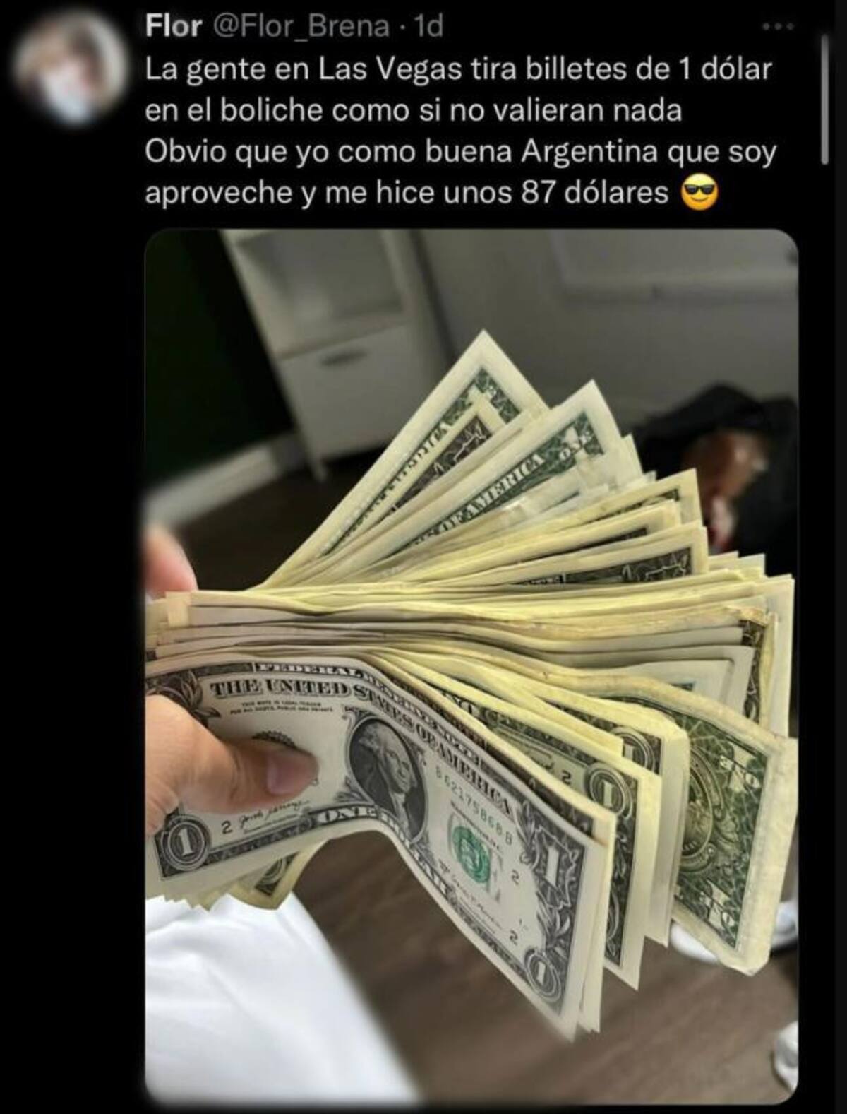 El tuit que se hizo viral. Foto: Twitter/Flor_Brena