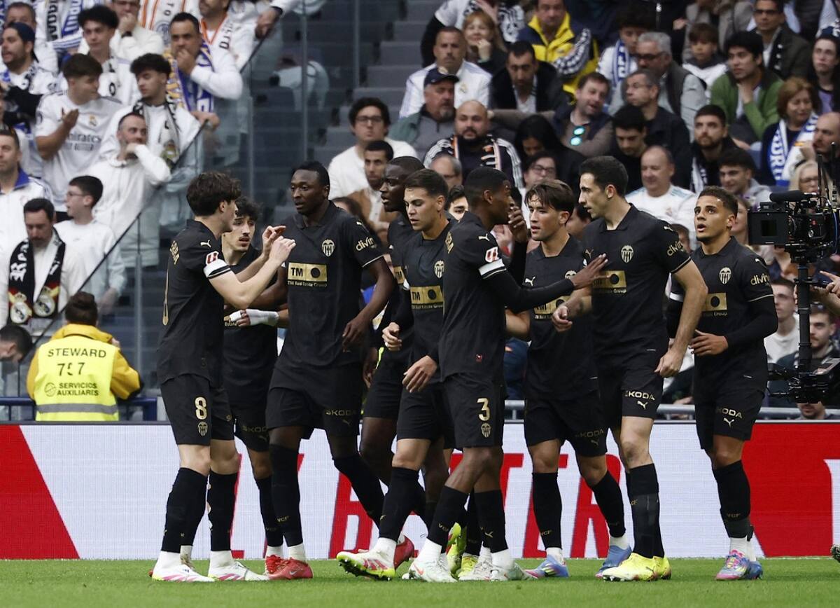 El Valencia está en peligro de descenso. Foto: Reuters (Juan Medina)