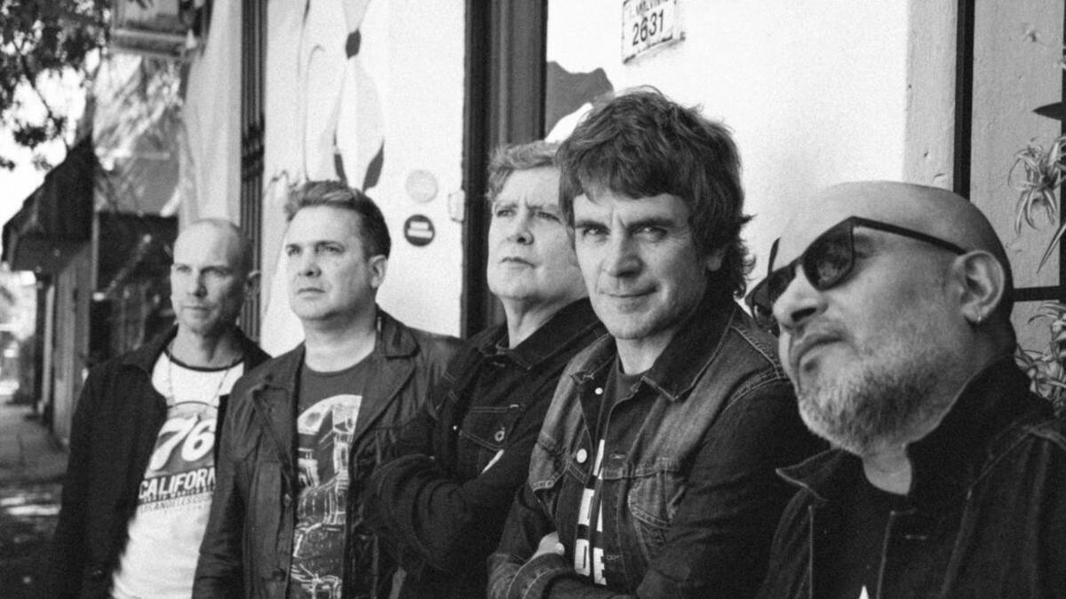 Ella es Tan Cargosa, música