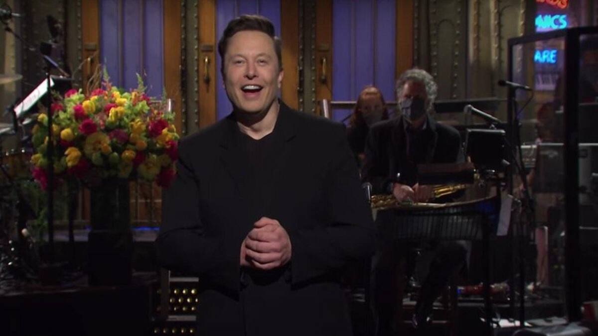 Elon Musk en Saturday Night Live, Foto: NBC