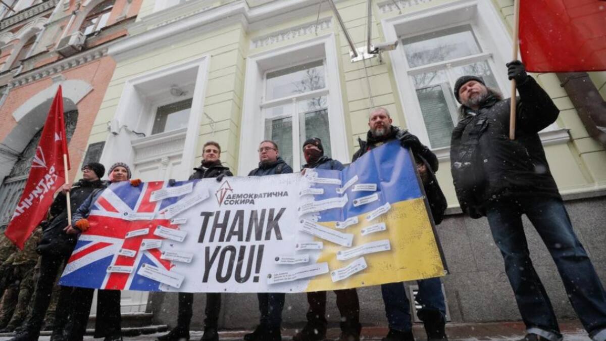 Embajada británica en Ucrania, NA