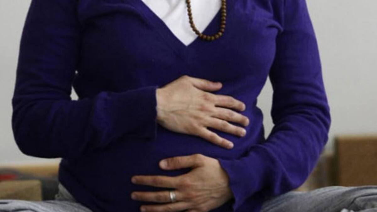 Cada vez más mujeres rusas embarazadas llegan a Argentina: la nota de The Guardian que inició la investigación