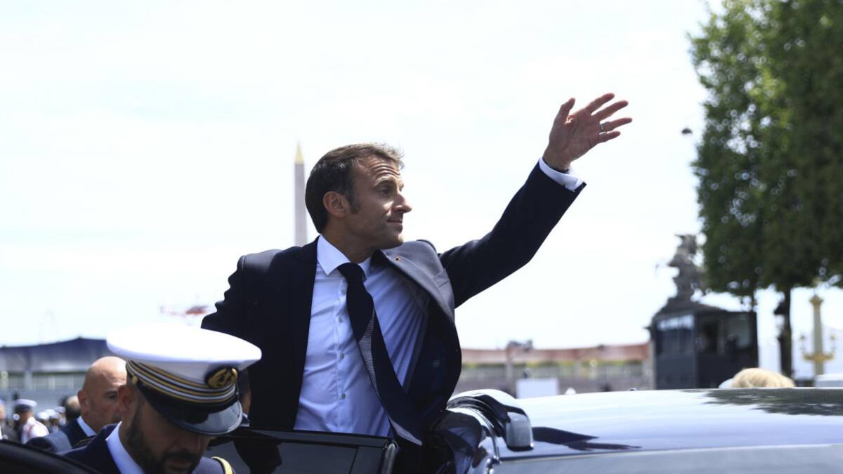 Emmanuel Macron en el acto por el Día de la Bastilla. Foto: EFE.
