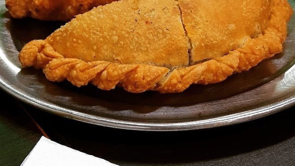 Empanadas de carne, las estrellas del menú. Fotos: Instagram @pinpuncorrientes