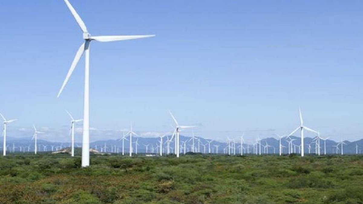 Energía solar y eólica. EFE