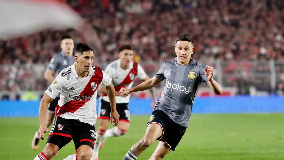 Entre River y Estudiantes saldrá el nuevo campeón del fútbol argentino. Foto: NA