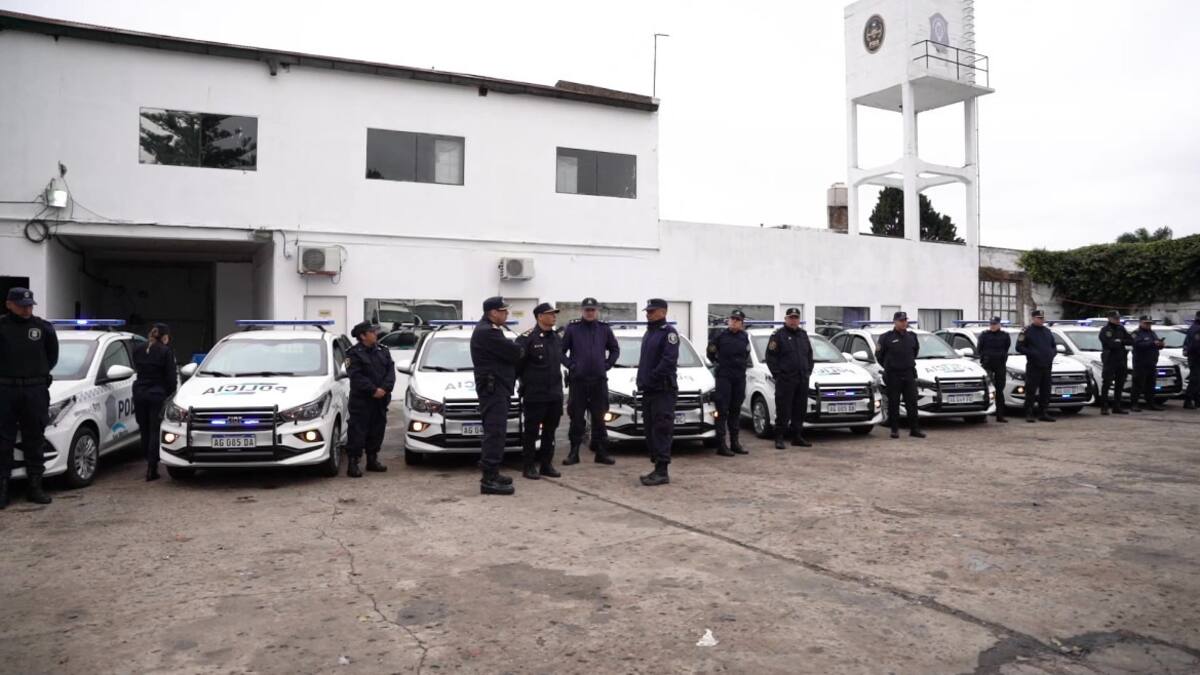 Entrega de patrulleros en San Martín. Foto: Captura de video.