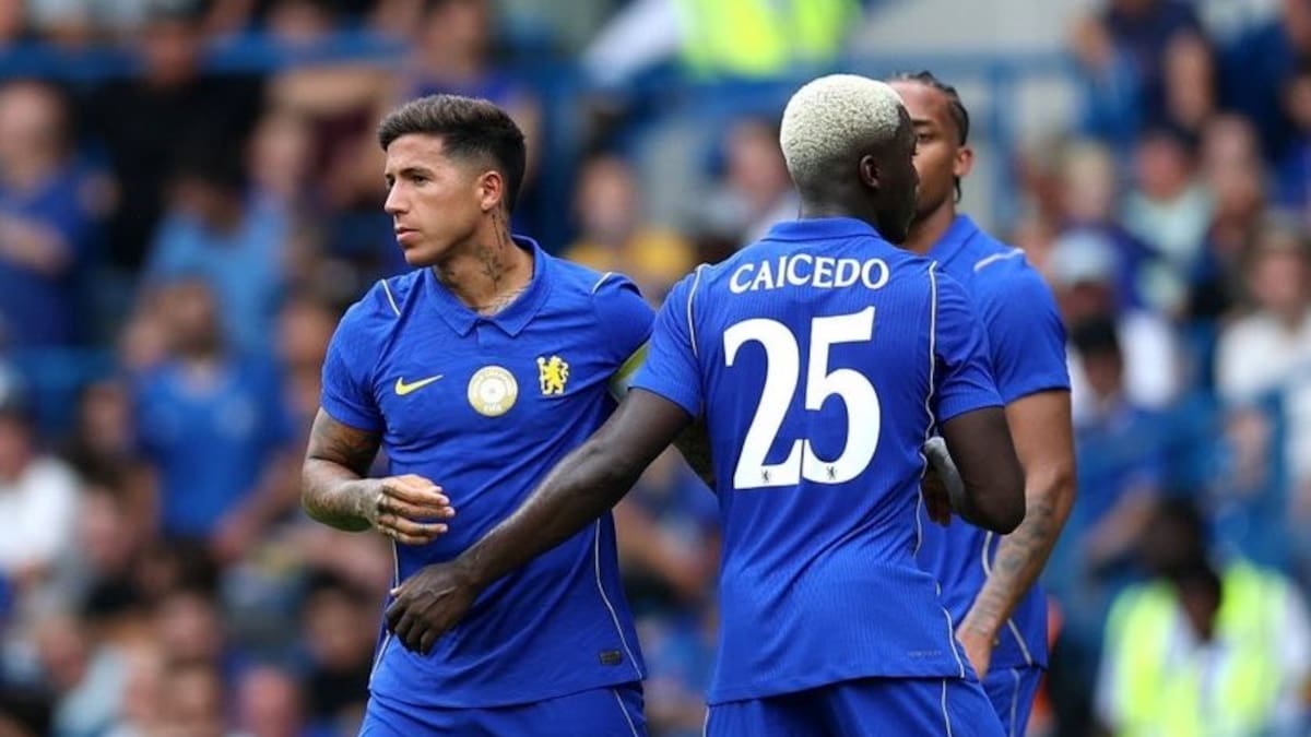 Enzo Fernández volvió a jugar en Chelsea en medio de los rumores de salida al City: entre la ovación y los abucheos de Stamford Bridge