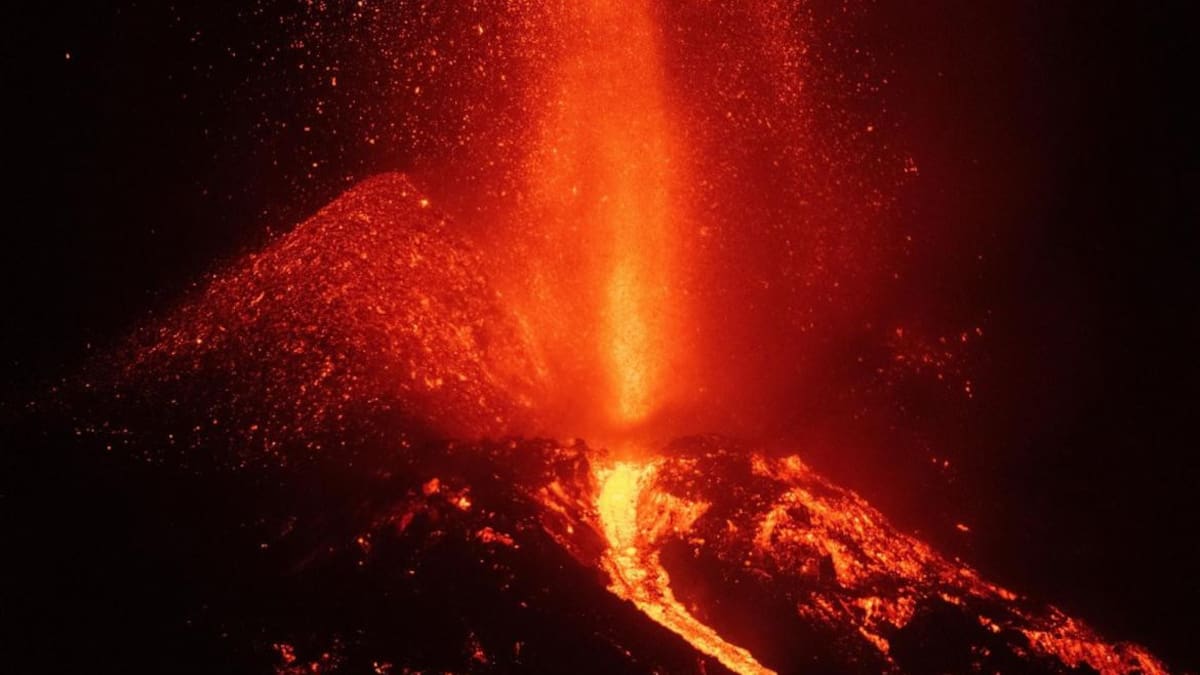 Erupción del volcán en la isla de La Palma, España. EFE.