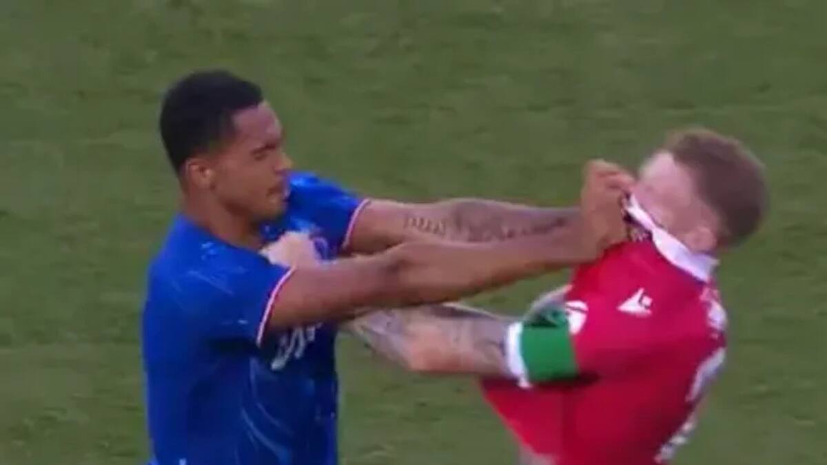 Escándalo en el amistoso entre Chelsea y Wrexham. Foto: captura de pantalla.