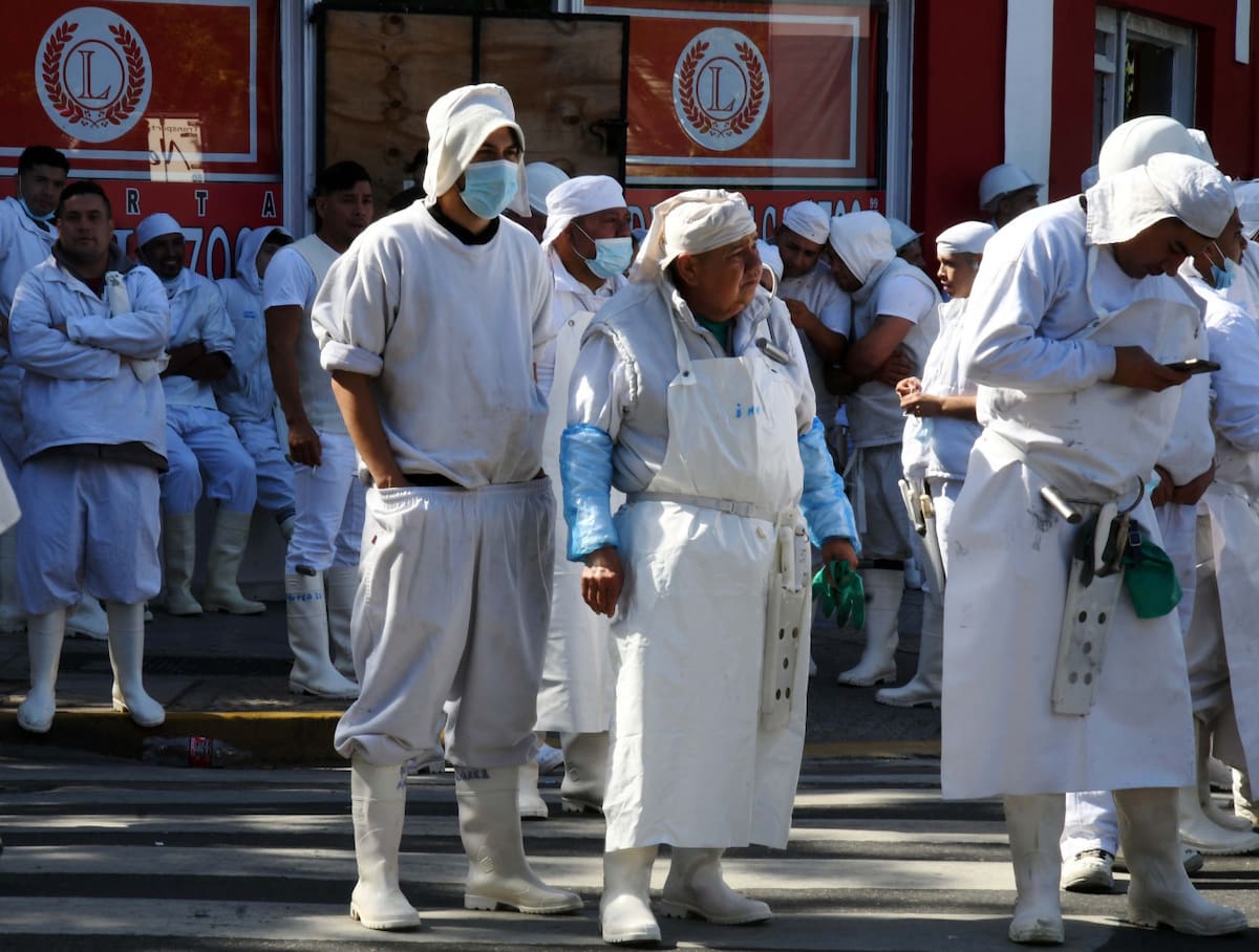 Escape de amoníaco: 90 operarios fueron afectados en un frigorífico de Barracas. Télam