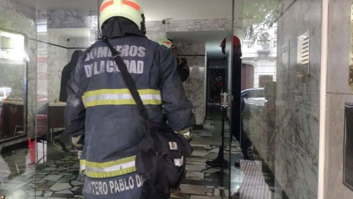 Escape de gas en Balvanera. Foto: NA.