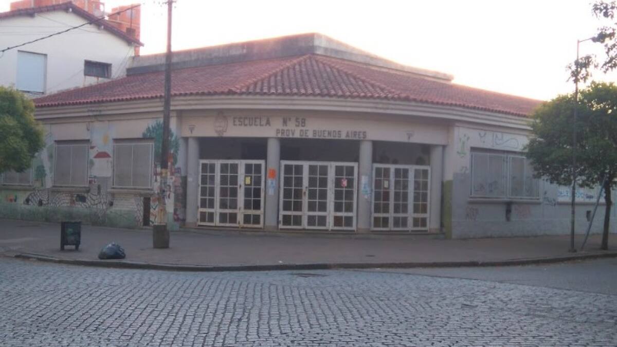 Grooming en La Plata: una maestra de primaria le mandaba fotos sexuales a sus alumnos por redes sociales