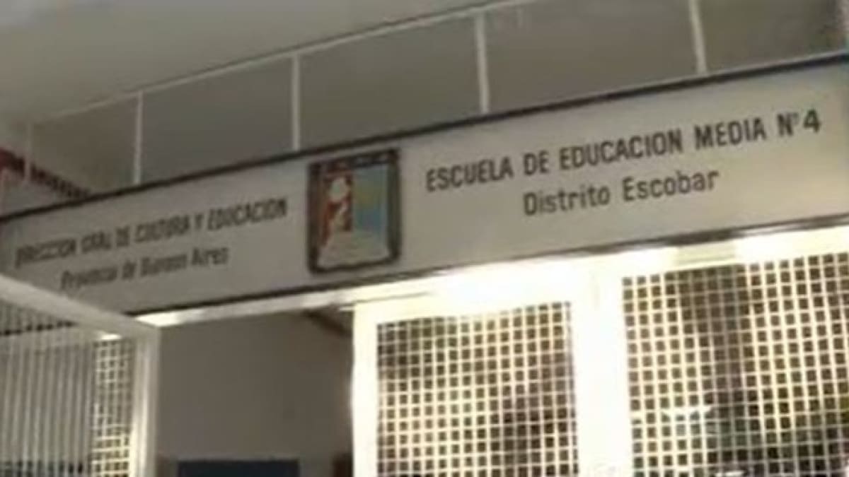 Escuela tiroteo mascwhitz. fuente: Google fotos