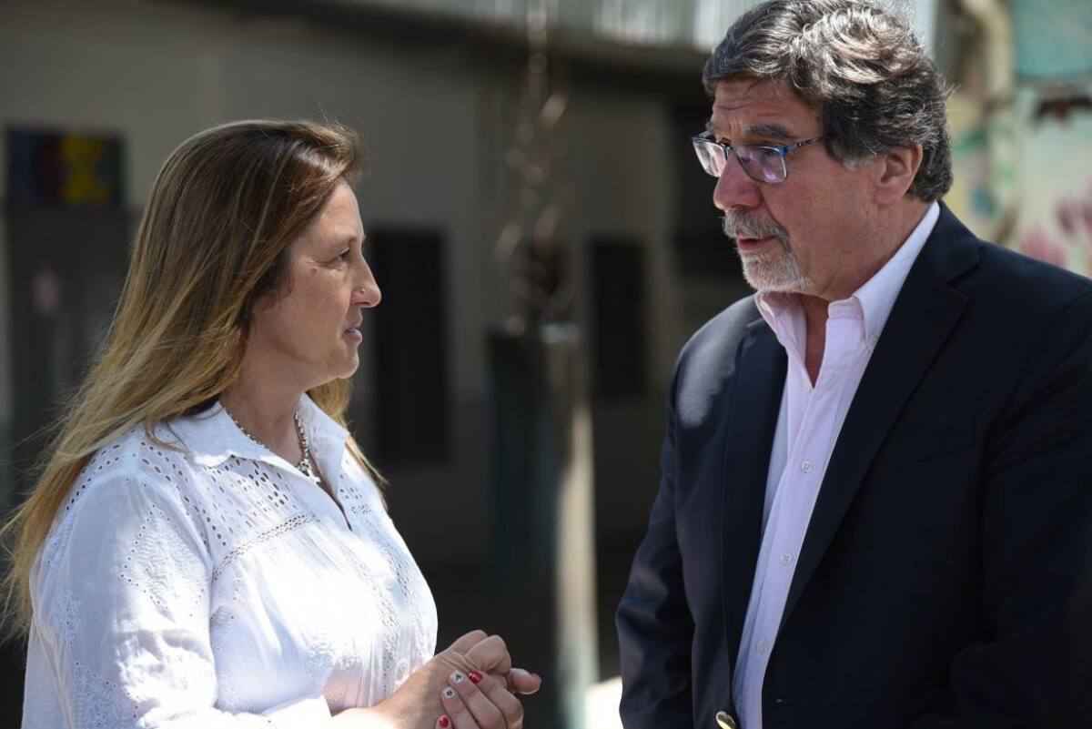 Escuelas del Municipio de Merlo, con una hora más de clases