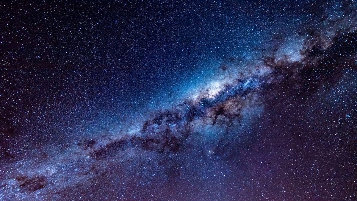 Espacio, vía láctea. Foto: Unsplash.