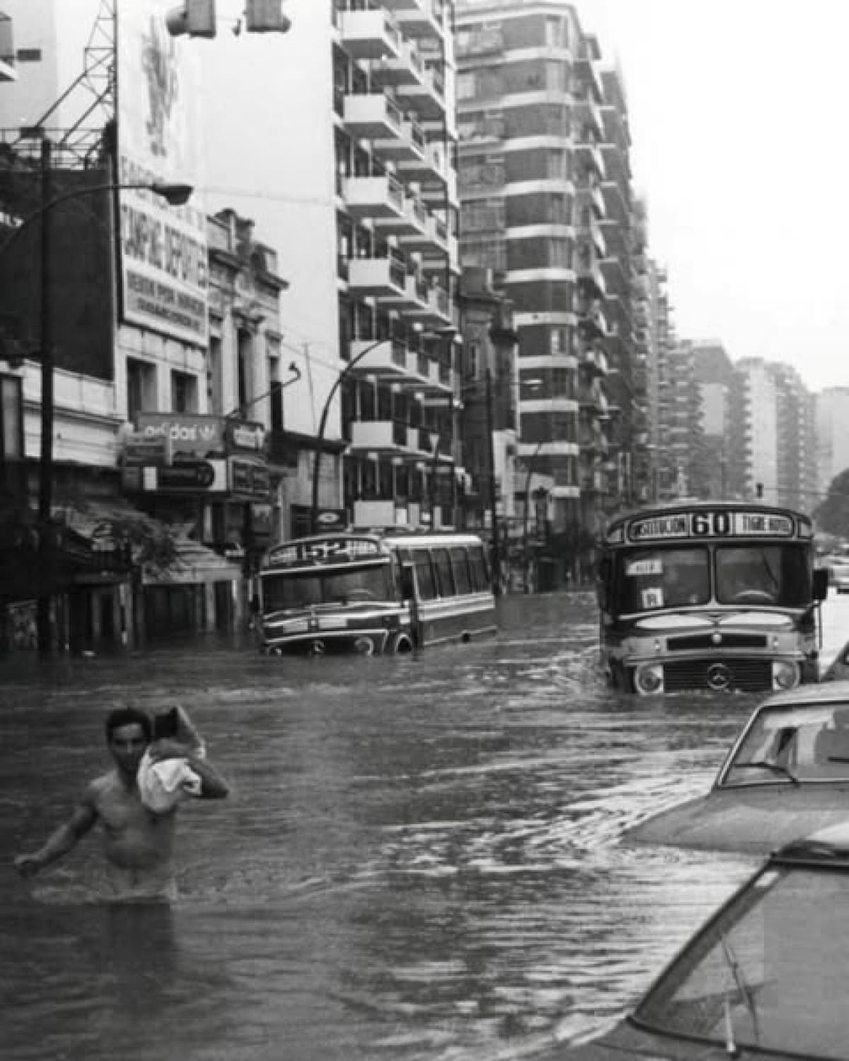 Esquina de Santa Fe y Humboldt. Foto: Instagram @fotos.antiguas.ba