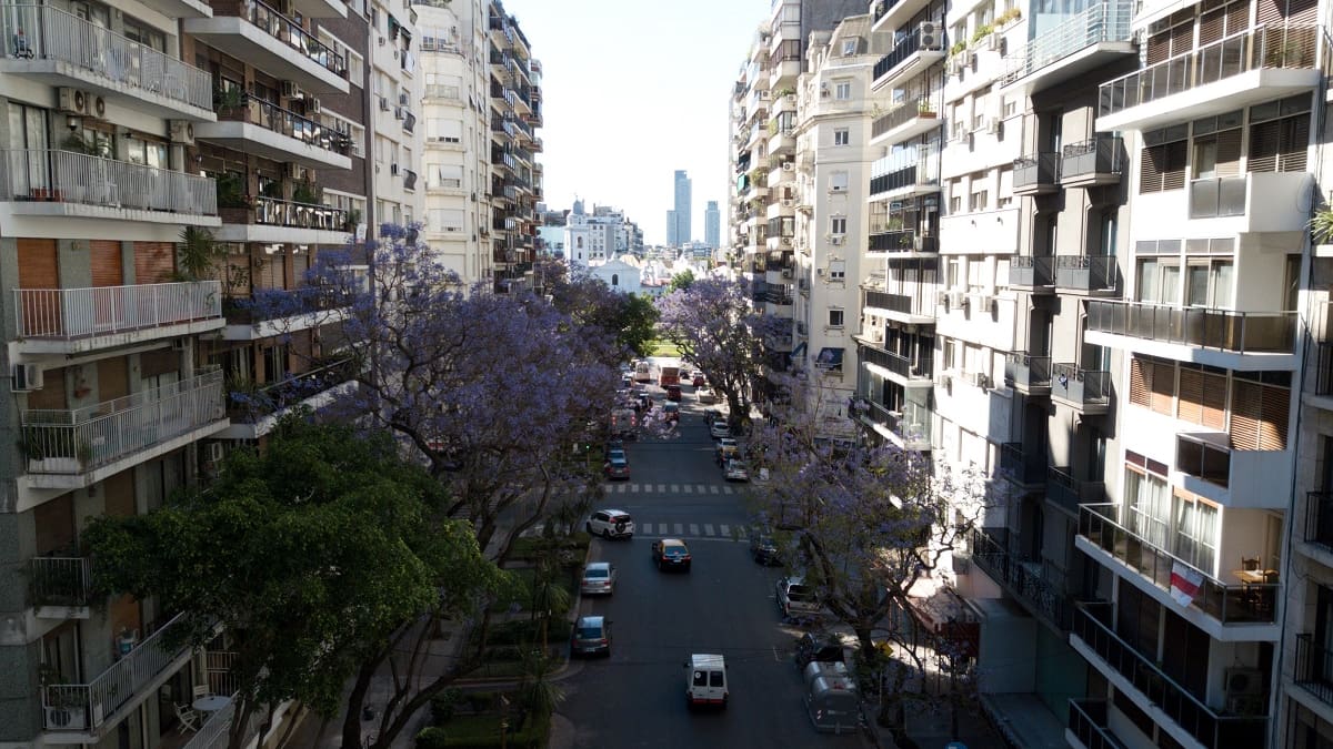 Estabilidad y ascenso térmico: los detalles del clima para este domingo 12 de abril de 2026, según el SMN