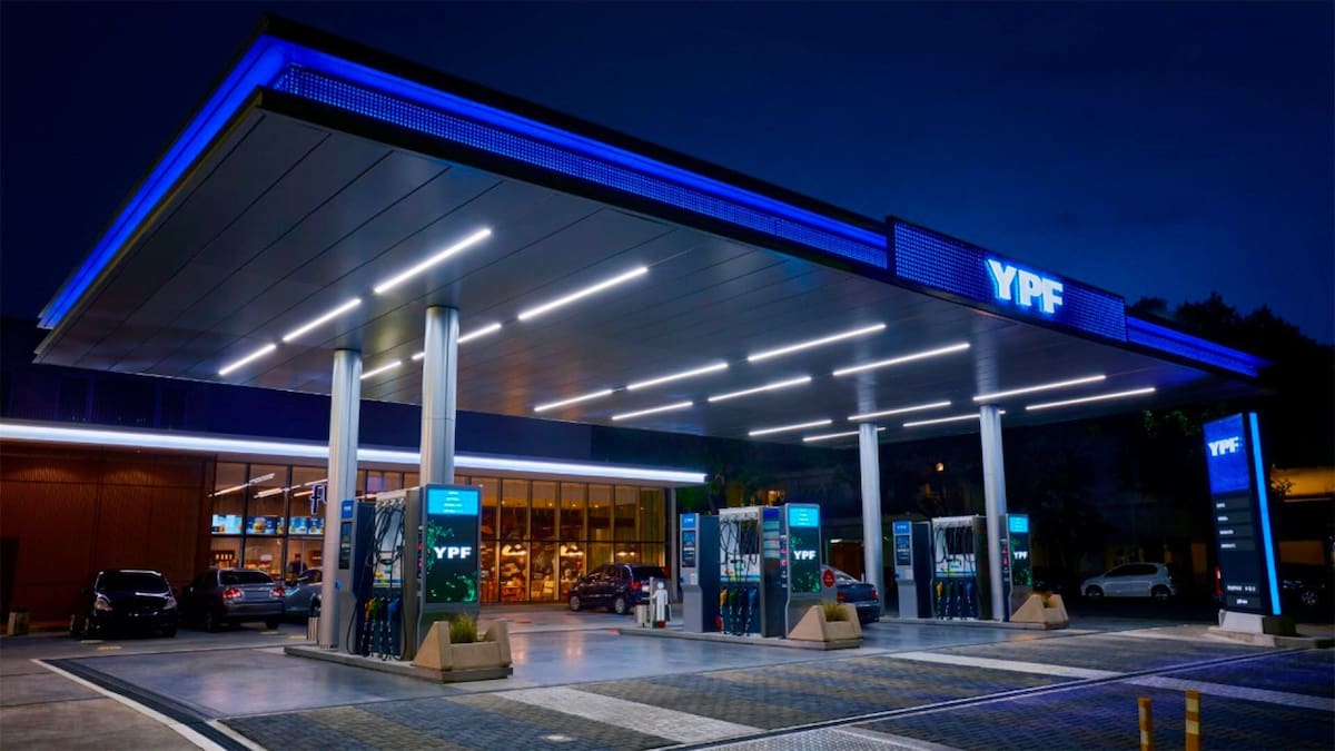 Estación YPF.