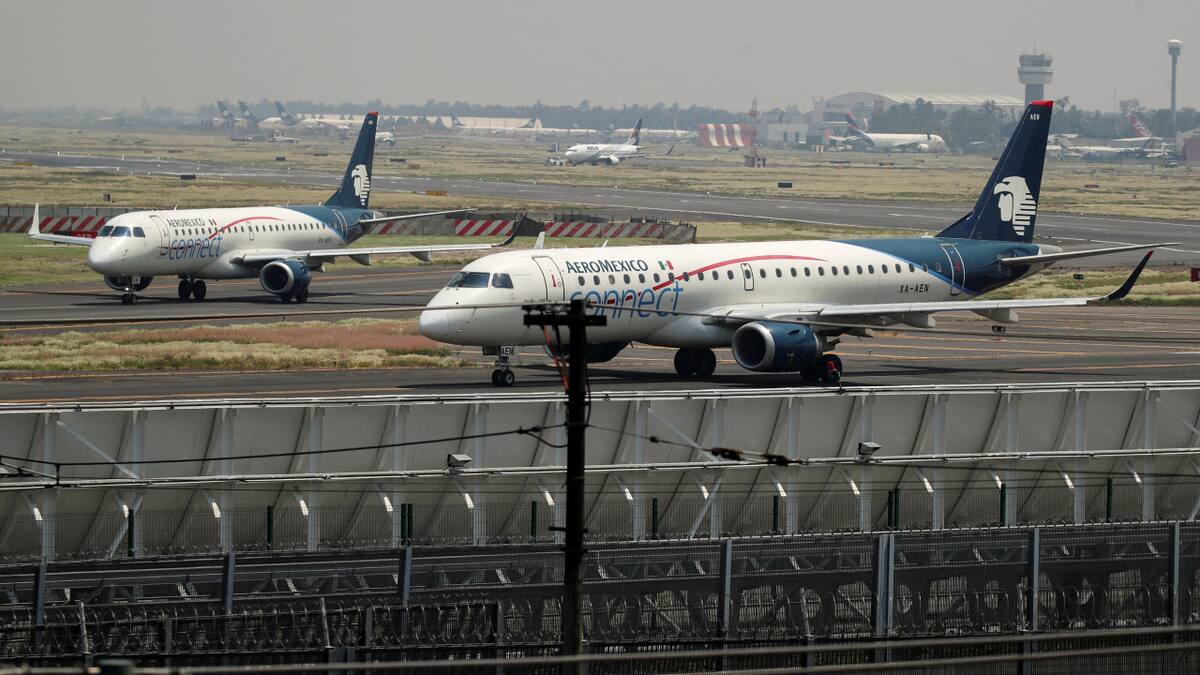 Estados Unidos le devolvió la mayor categoría de seguridad aérea a México. Foto: Reuters.
