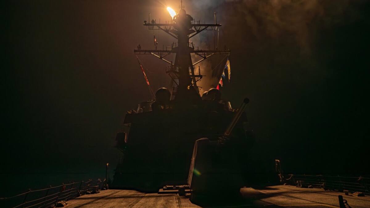 Estados Unidos y Reino Unido atacaron posiciones de los hutíes en Yemen. Foto: EFE.