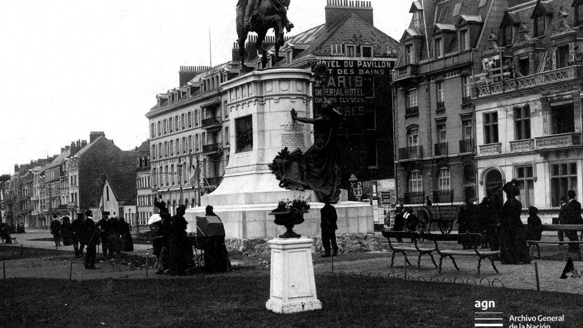 Estatua del General José de San Martín en Boulogne Sur-Mer. Foto: AGN.
