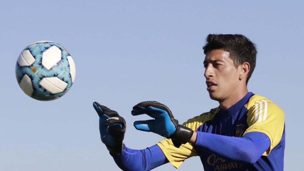 Boca puso a disposición un avión sanitario para el regreso de Andrada pero no puede ingresar al país con COVID