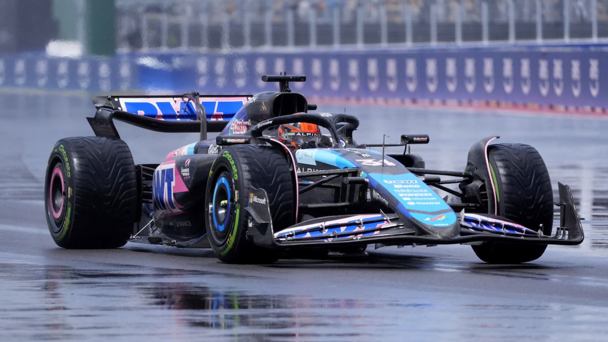 Esteban Ocon de Alpine en acción durante la carrera. Foto: Reuters.