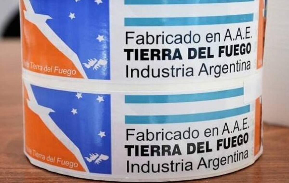Etiqueta de los productos fabricados en Tierra del Fuego. Foto: X @fundarpoliticas