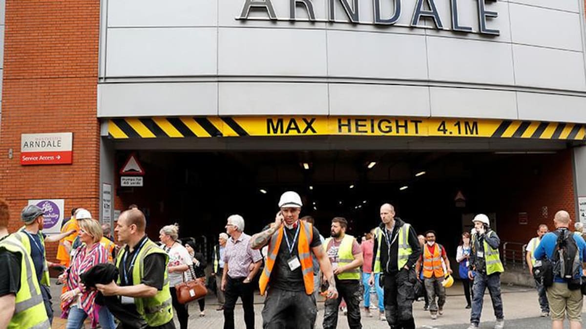 Evacuación de shopping en Manchester (Reuters)