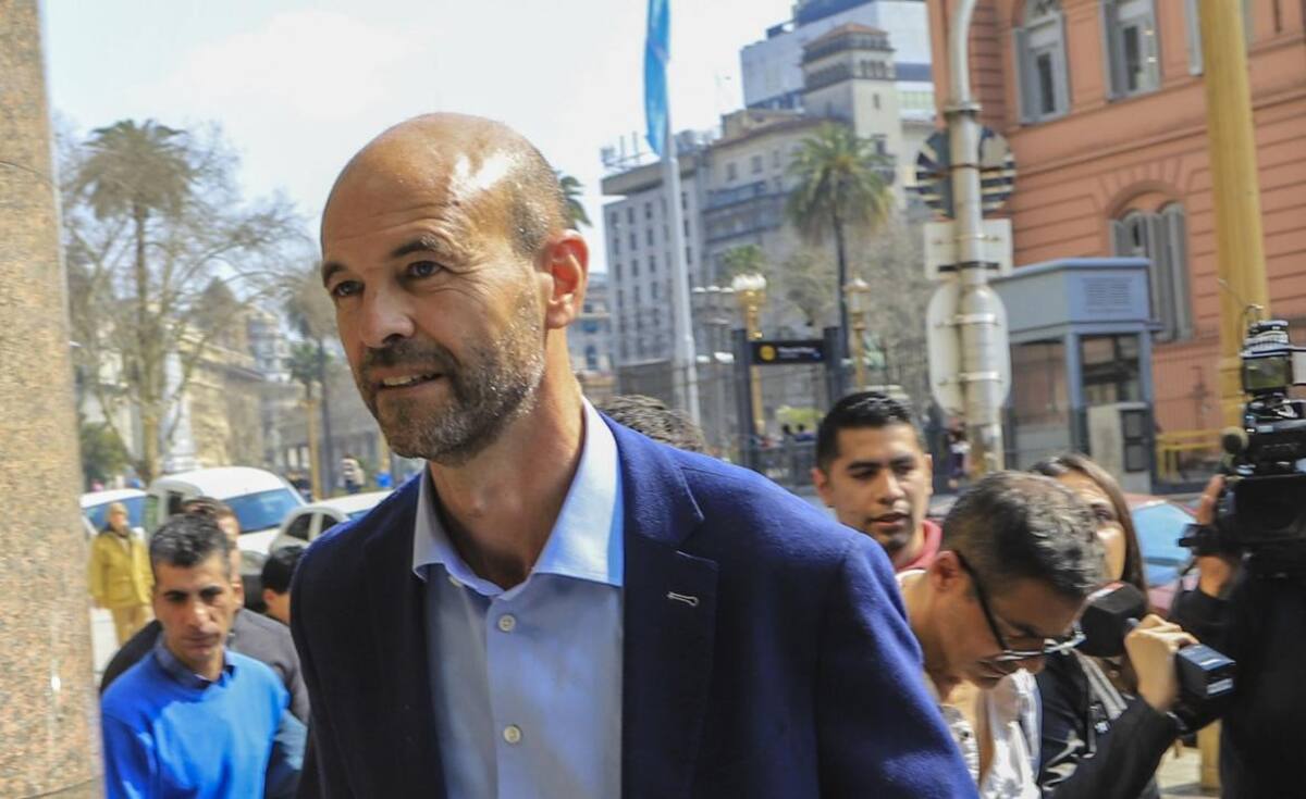 Ex ministro de Transporte, Guillermo Dietrich, Agencia NA