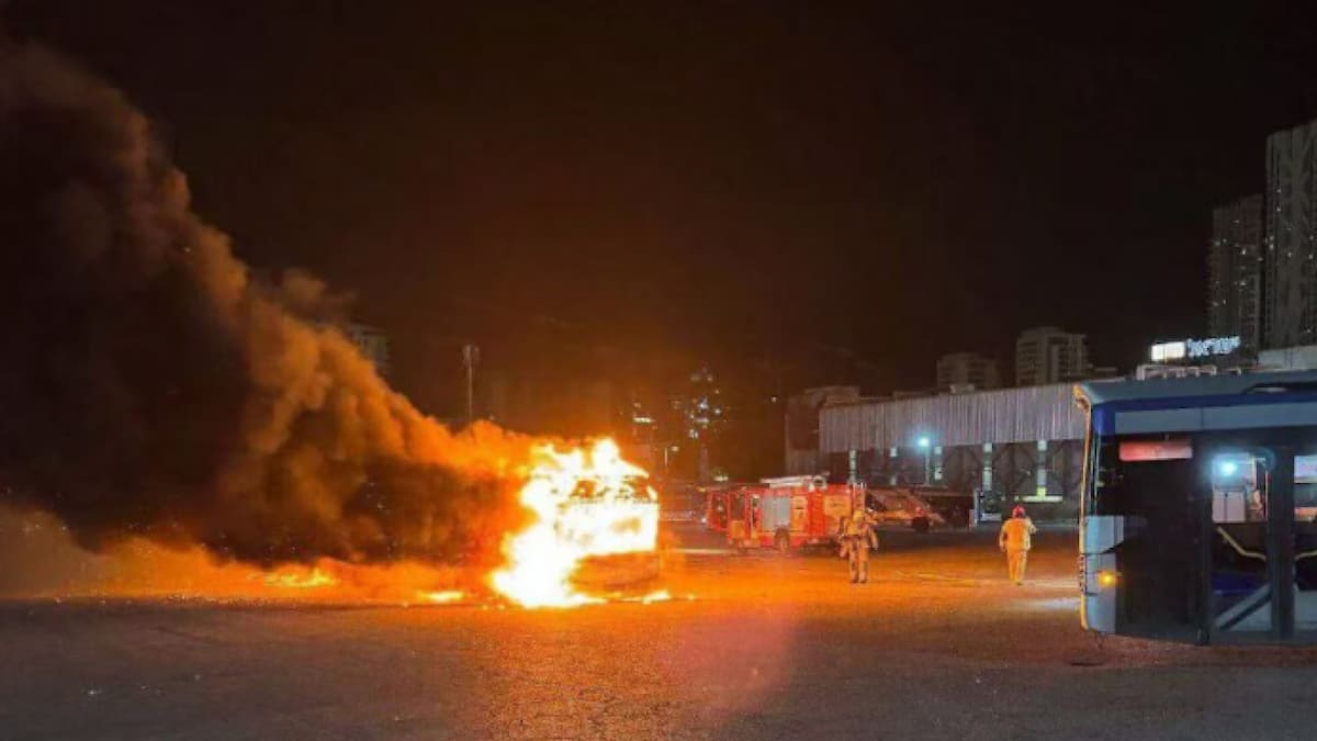 Explosión de micros en Tel Aviv.